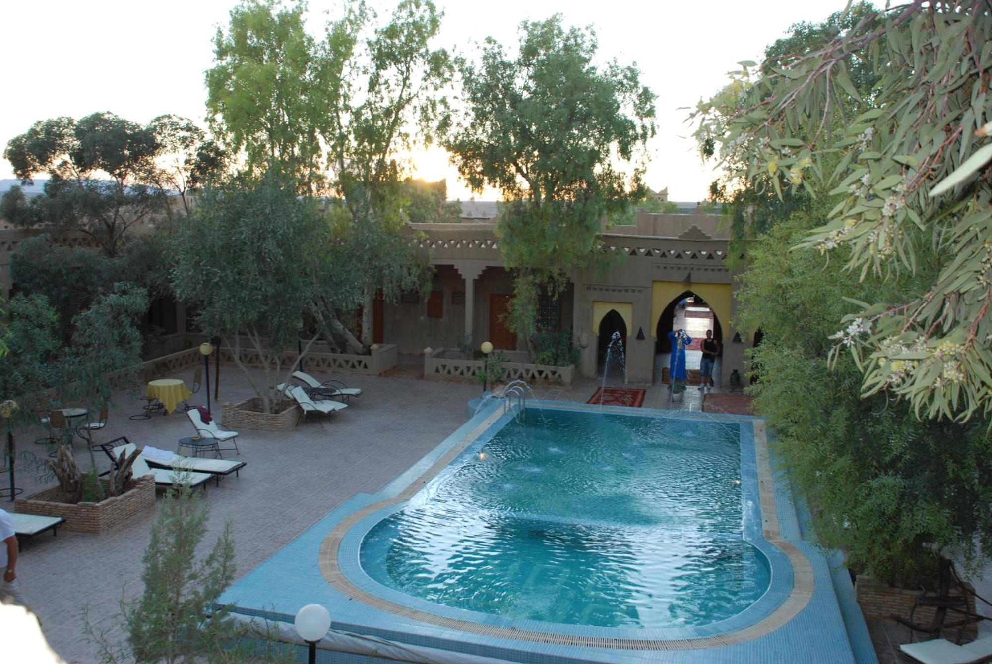 Auberge De Charme Les Dunes D´Or Merzouga Buitenkant foto